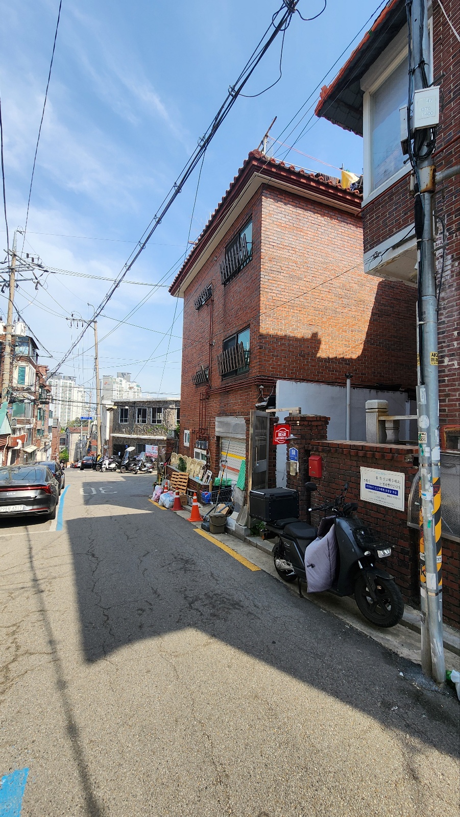보통리 스튜디오로 들어오는 골목과 접근 방향